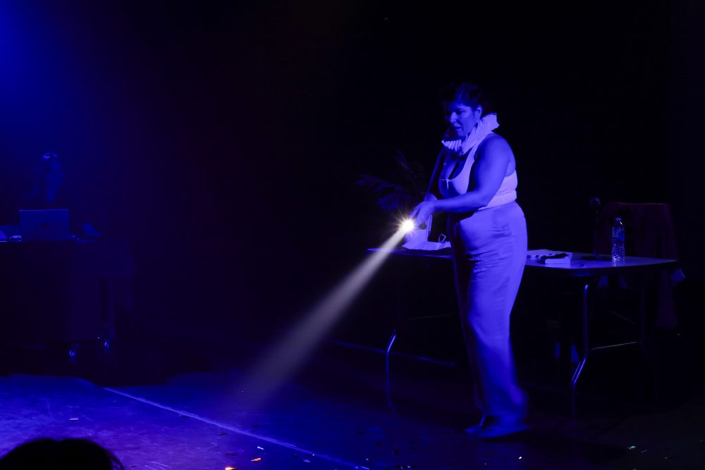 Amar por ver amar, obra basada en El Perro Hortelano de Lope de Vega.